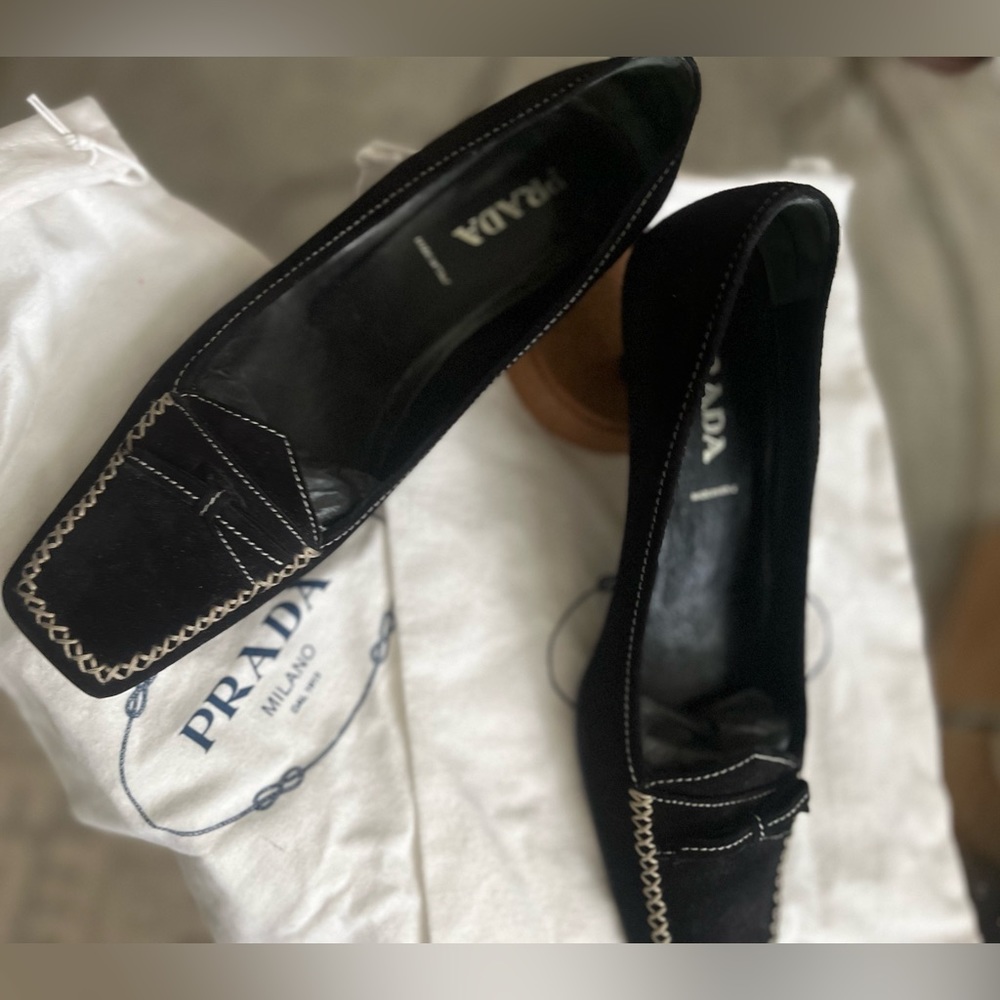 PRADA Scramosciato Black Italian Suede Leather Flats/ Loafers  Sz 36- US Size  6